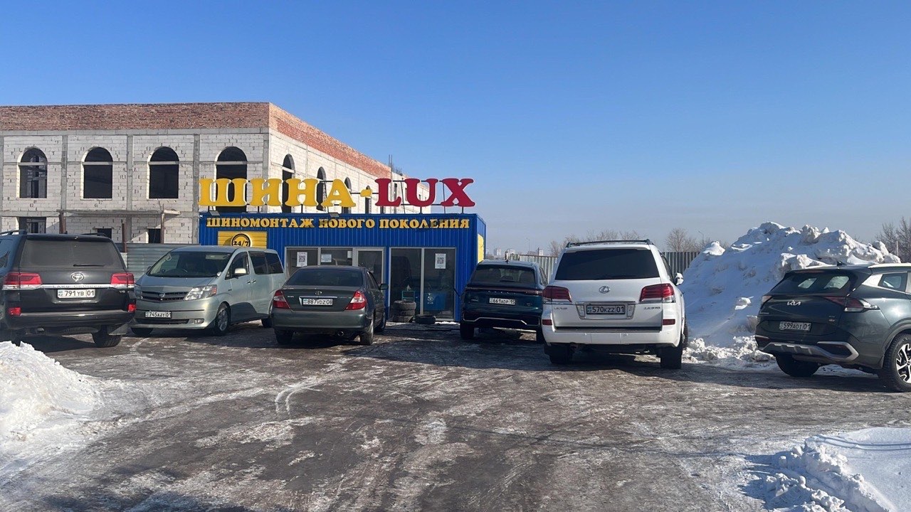 Бокс Шина-LUX зимой — поток клиентов